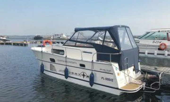Delphia Nautika 830 MC